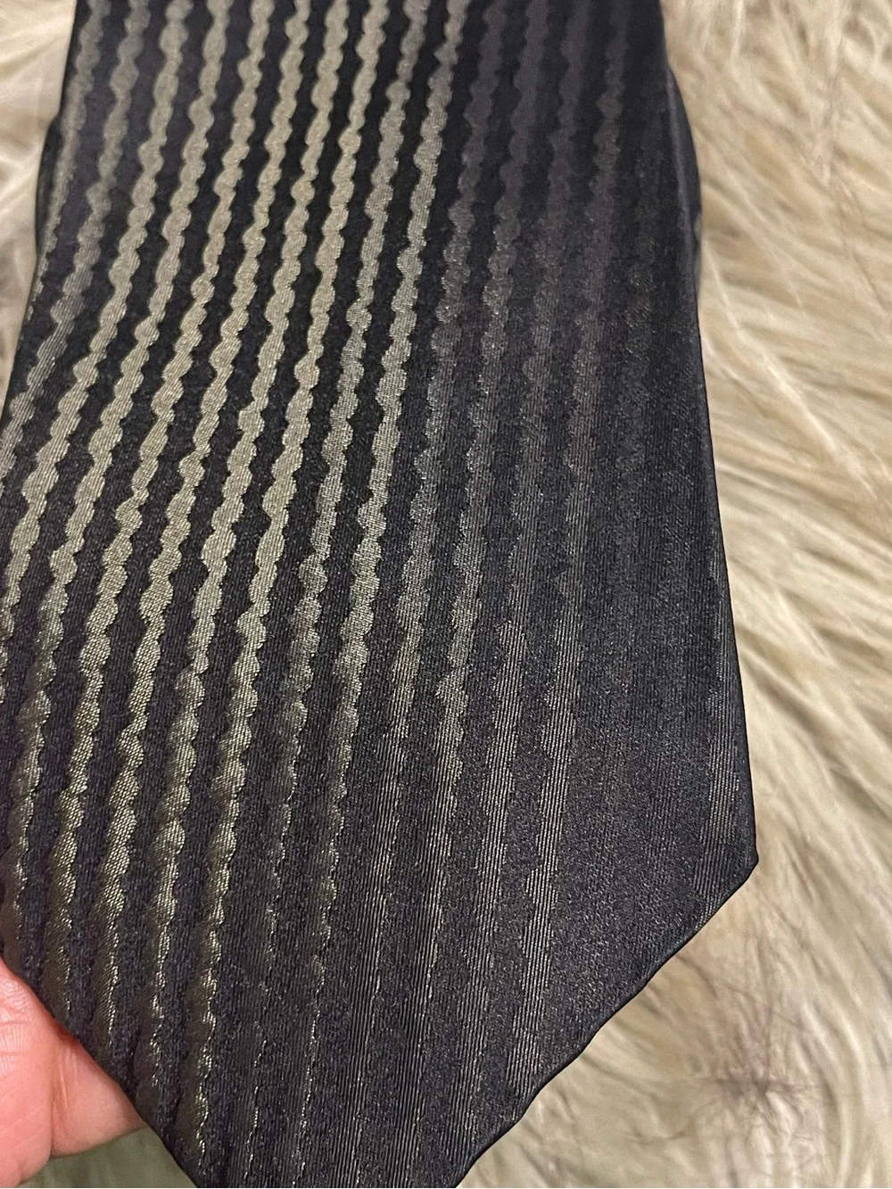 Dolce Gabana Carvatte 100%  silk necktie made in Italy